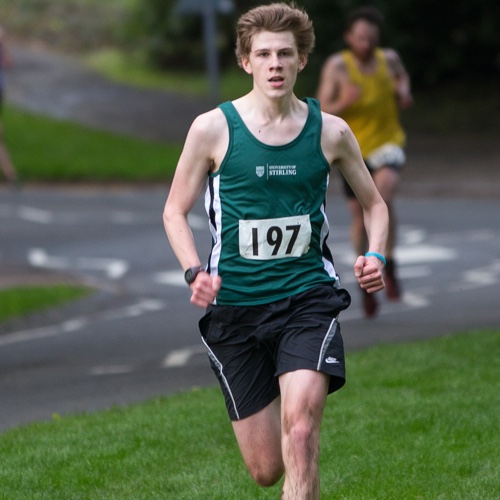 Student running the Dumyat hill race 